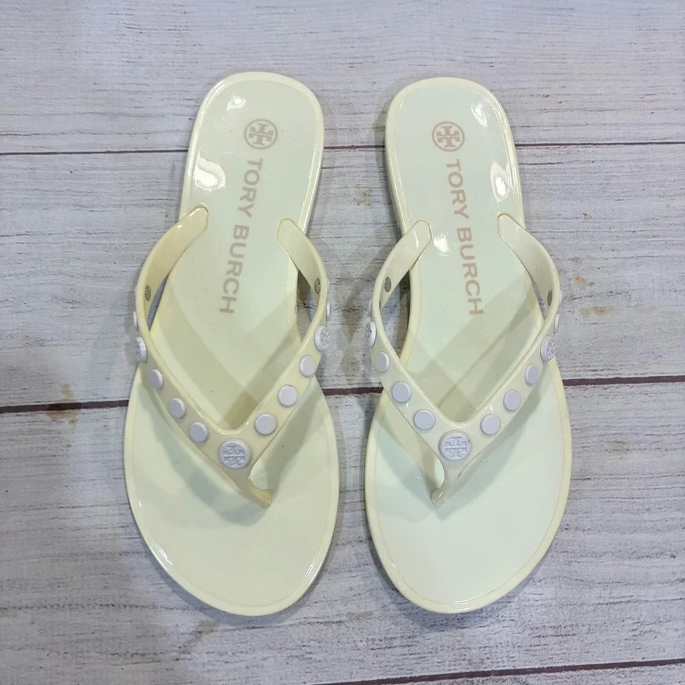 Tory Burch Studded Jelly Thong Flip Flops Womens 6 Cream Logo Sandals Waterproof